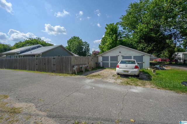 1723 MORGAN STREET, Leeds, AL 35094