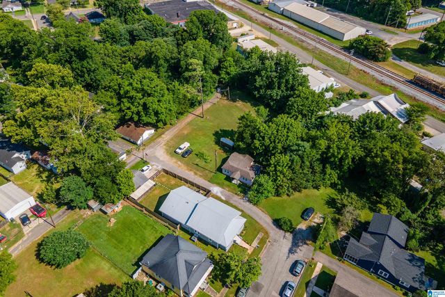 1723 MORGAN STREET, Leeds, AL 35094