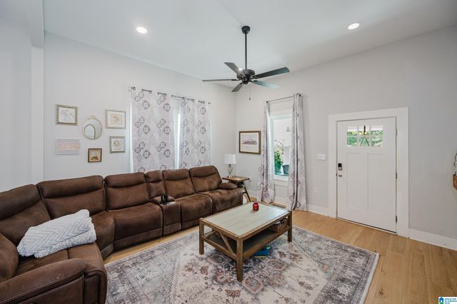 1723 MORGAN STREET, Leeds, AL 35094