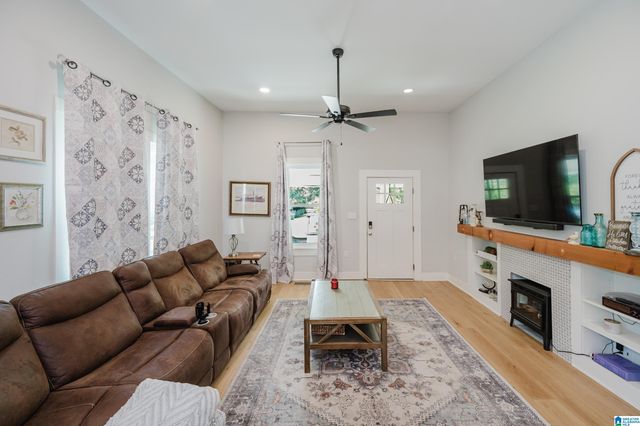 1723 MORGAN STREET, Leeds, AL 35094