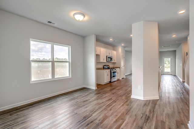 274 Clarabelle Lane, Summerville, SC 29483