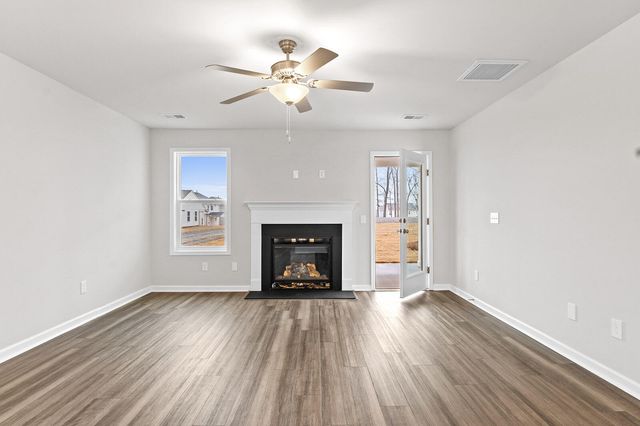 274 Clarabelle Lane, Summerville, SC 29483