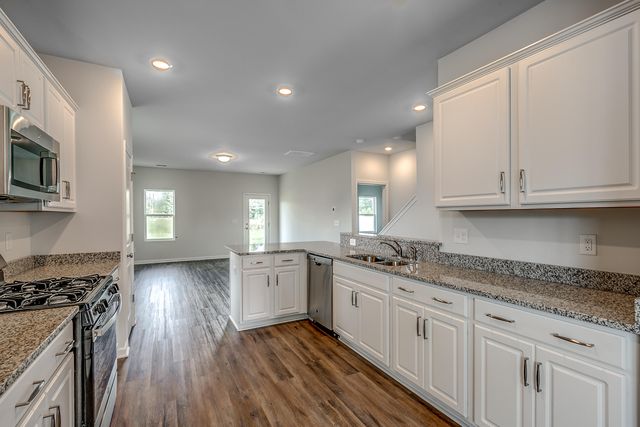 274 Clarabelle Lane, Summerville, SC 29483