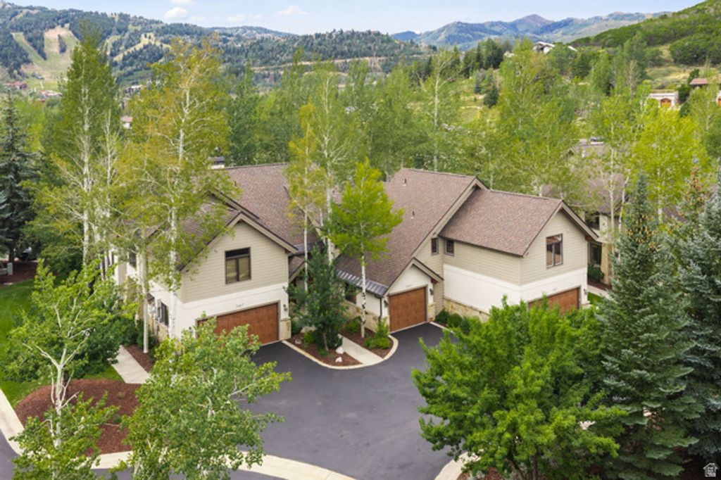 2469 DEER LAKE DR #5-B, Park City, UT 84060 — exterior
