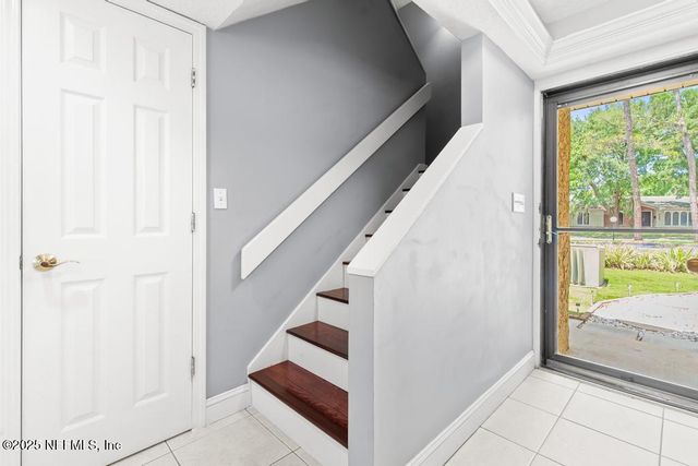 5400 LA MOYA Avenue 30, Jacksonville, FL 32210