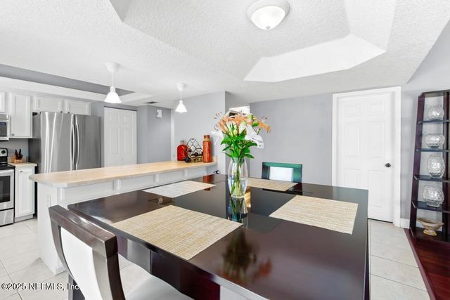 5400 LA MOYA Avenue 30, Jacksonville, FL 32210