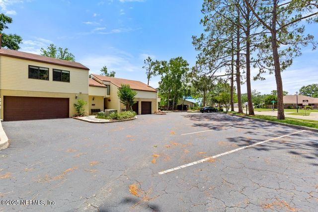 5400 LA MOYA Avenue 30, Jacksonville, FL 32210