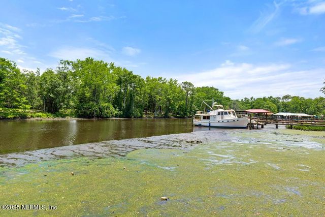 5400 LA MOYA Avenue 30, Jacksonville, FL 32210