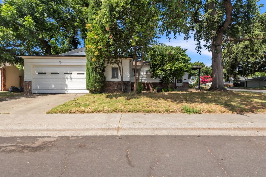 1501 Meadow, West Sacramento, CA 95691