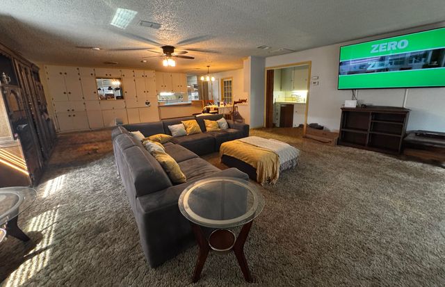 1720 Canyon Street, Plainview, TX 79072