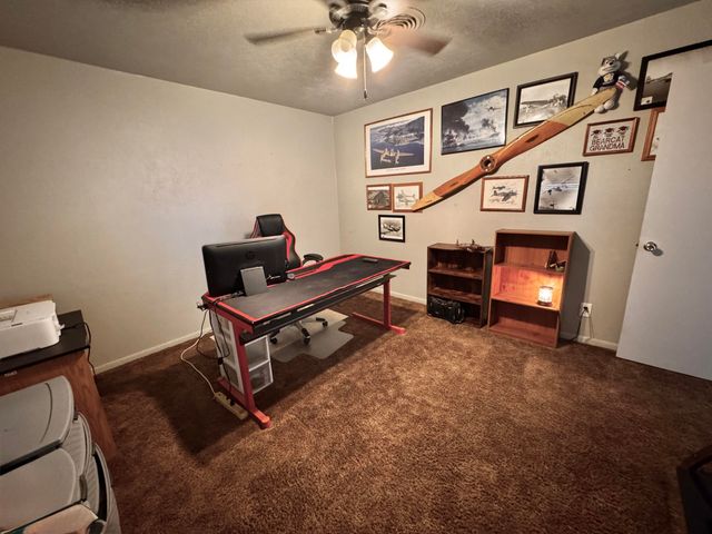 1720 Canyon Street, Plainview, TX 79072