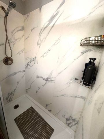 1720 Canyon Street, Plainview, TX 79072