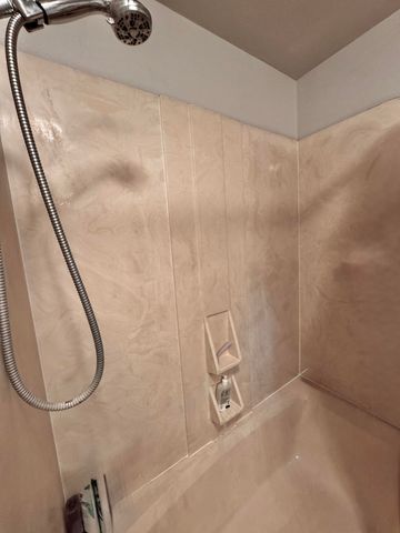 1720 Canyon Street, Plainview, TX 79072