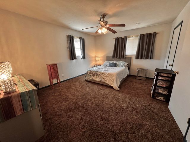 1720 Canyon Street, Plainview, TX 79072