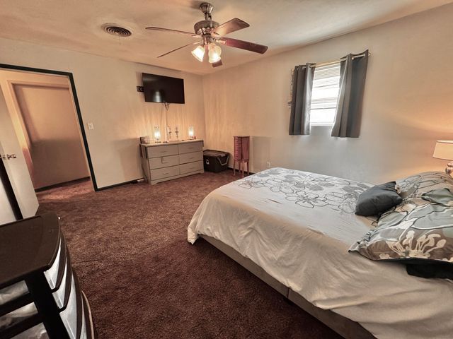 1720 Canyon Street, Plainview, TX 79072