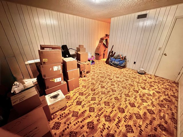 1720 Canyon Street, Plainview, TX 79072