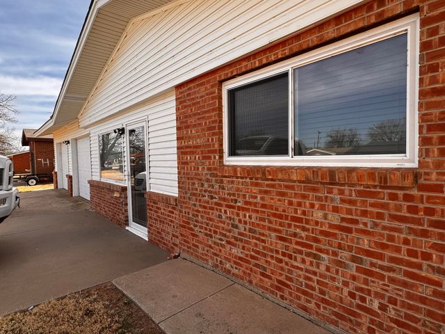 1720 Canyon Street, Plainview, TX 79072