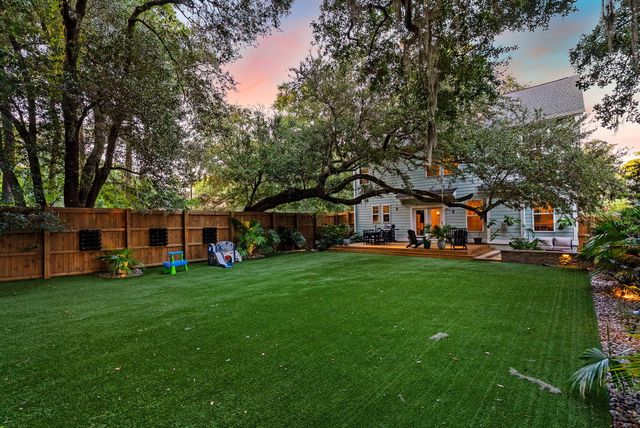 1261 Pearwood Court, Mount Pleasant, SC 29466