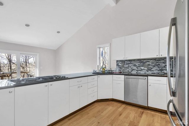 3434 S Ashwood Drive, Bloomington, IN 47401