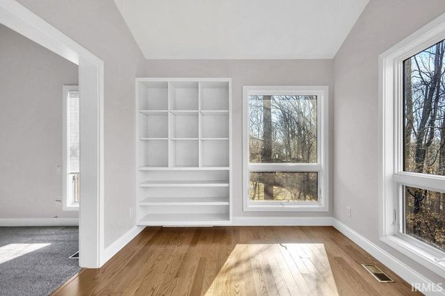 3434 S Ashwood Drive, Bloomington, IN 47401