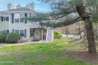 304 Buckingham Circle, Middletown, NJ 07748