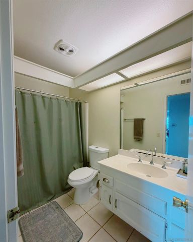 6832 Hyde Park Drive Unit E Unit E, San Diego, CA 92119
