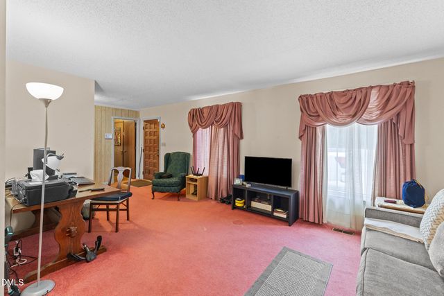444 Thanksgiving Fire Road, Selma, NC 27576