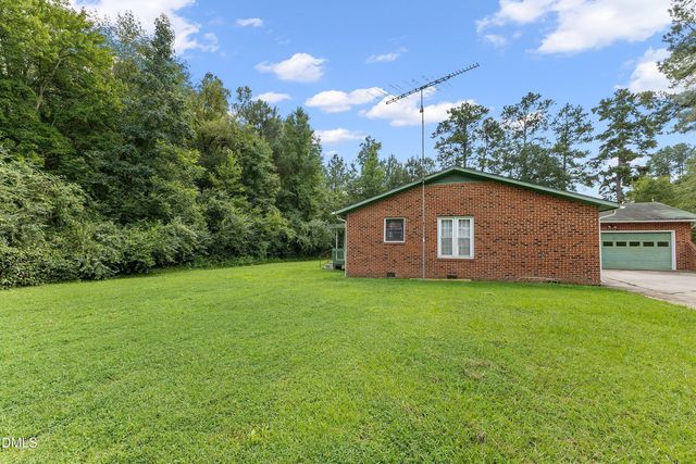 444 Thanksgiving Fire Road, Selma, NC 27576