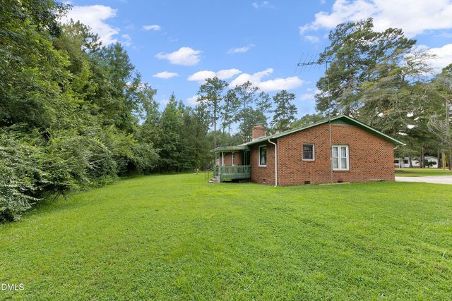 444 Thanksgiving Fire Road, Selma, NC 27576