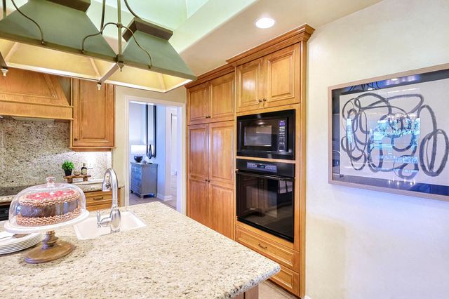 16500 Rd 152, Tulare, CA 93274