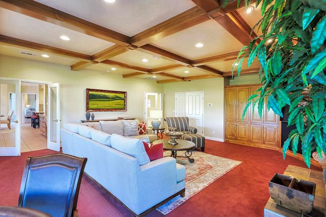 16500 Rd 152, Tulare, CA 93274