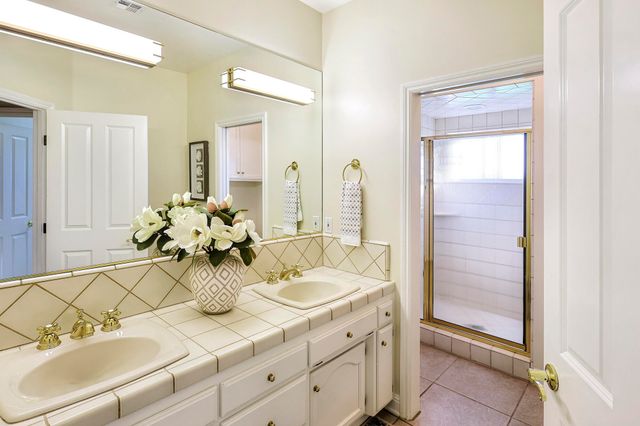 16500 Rd 152, Tulare, CA 93274