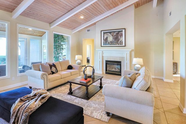 16500 Rd 152, Tulare, CA 93274