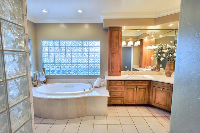 16500 Rd 152, Tulare, CA 93274