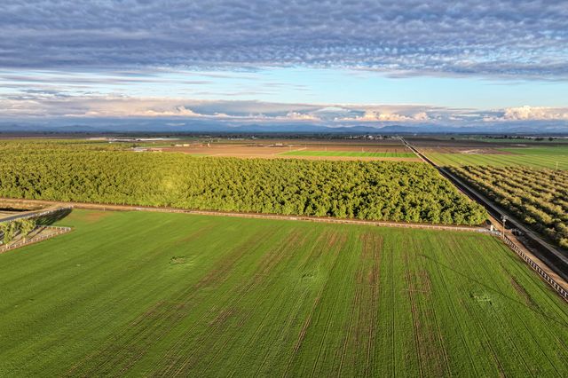 16500 Rd 152, Tulare, CA 93274