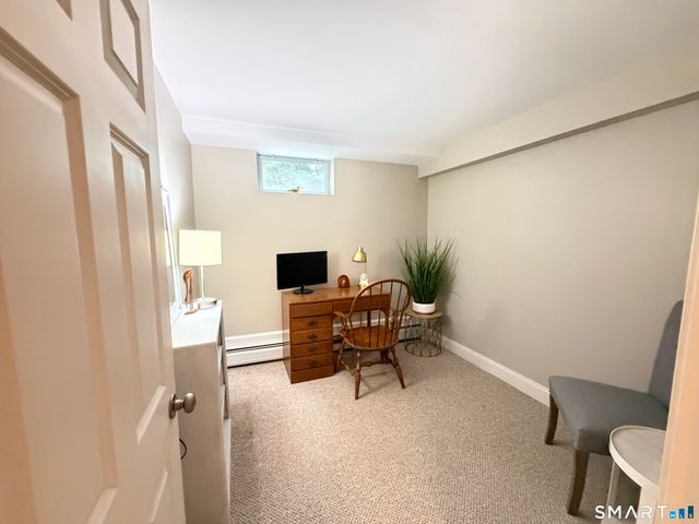 11 Hall Passway, Danbury, CT 06811