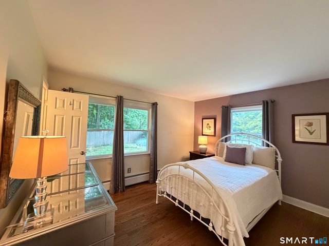11 Hall Passway, Danbury, CT 06811
