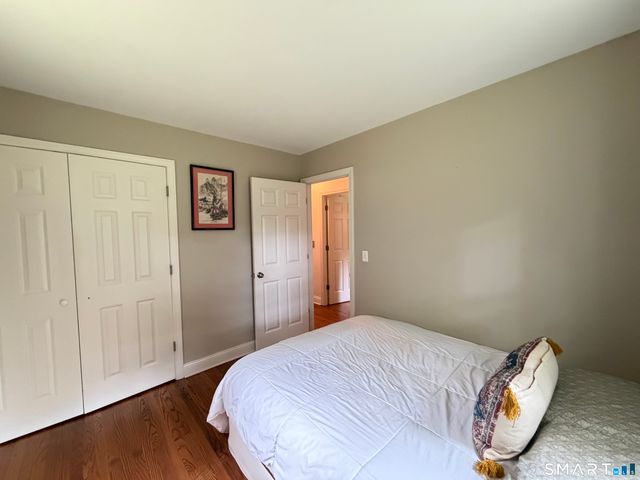 11 Hall Passway, Danbury, CT 06811