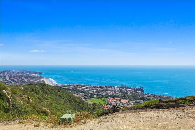 22812 Seaway Drive, Laguna Niguel, CA 92677