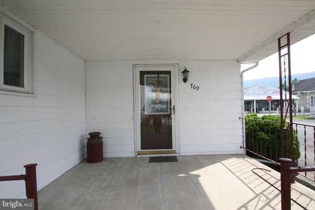 769 ASHMAN, Orbisonia, PA 17243