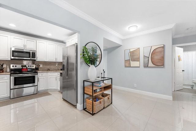 4475 Carambola Circle S 27328, Coconut Creek, FL 33066