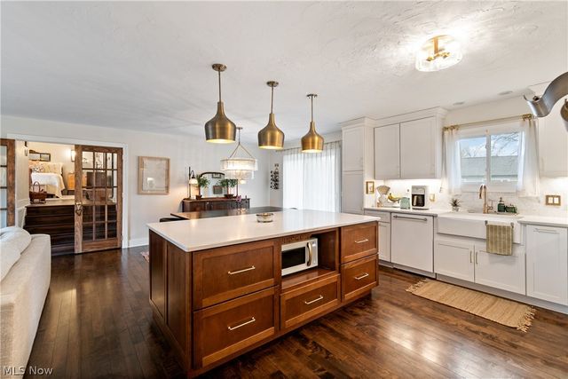 5642 Grand Place, Willoughby, OH 44094