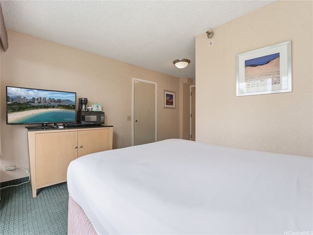 444 Kanekapolei Street 600, Honolulu, HI 96815