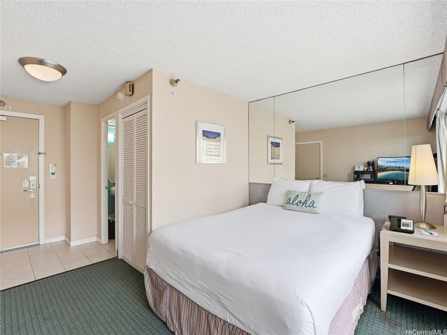 444 Kanekapolei Street 600, Honolulu, HI 96815