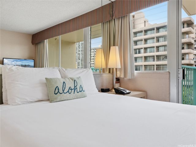 444 Kanekapolei Street 600, Honolulu, HI 96815