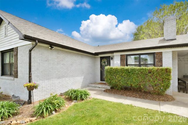 1061 Rembrandt Drive SW, Concord, NC 28027