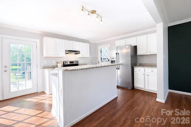 1061 Rembrandt Drive SW, Concord, NC 28027