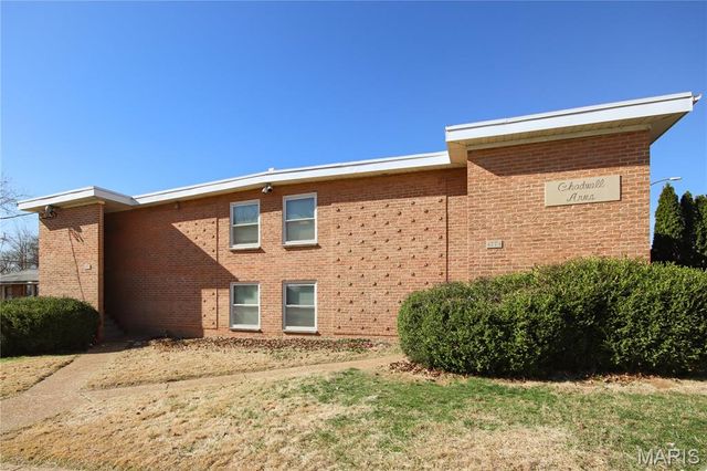 4770 Kings Drive G, St Louis, MO 63116
