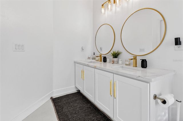 548 COPLEY LANE, Orlando, FL 32806