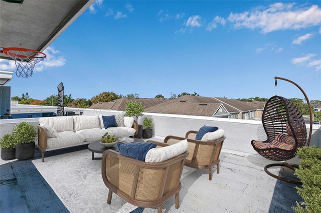 548 COPLEY LANE, Orlando, FL 32806